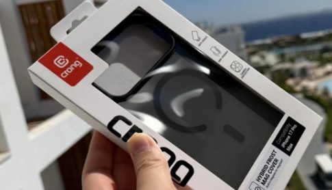 Test iPhone 17 Pro Max etui ochronne CRONG Hybrid Frost Mag Cover